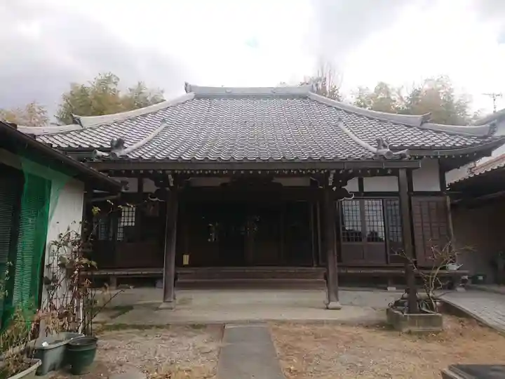 観音寺の本殿・本堂