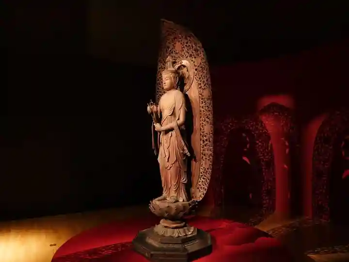 大報恩寺(千本釈迦堂)の仏像