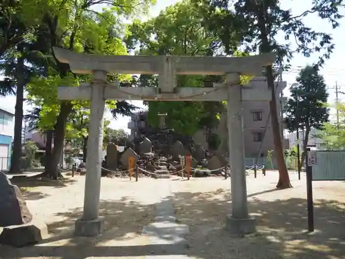 浅間神社の末社