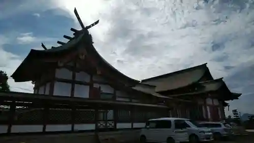 亀山神社の本殿・本堂