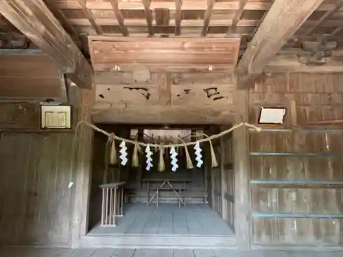 八幡神社の本殿・本堂