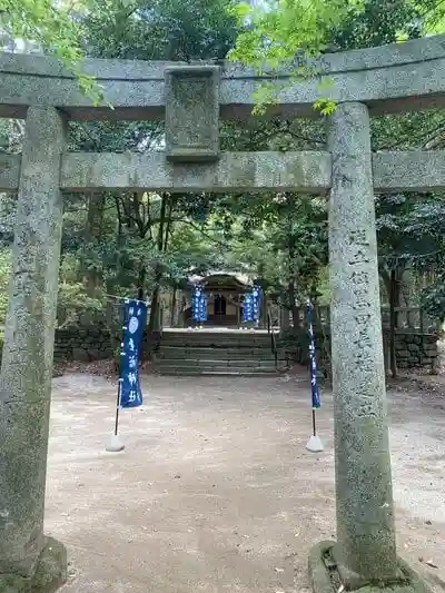 垂裕神社の鳥居