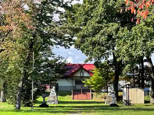 屈足神社の本殿・本堂