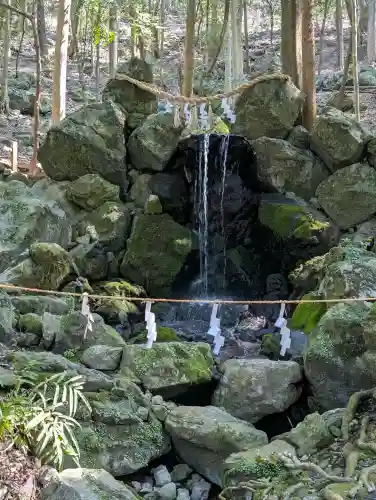 出雲大神宮の{uncategorized: "未分類", other: "その他", undefined: "問題あり", building: "その他建物", grave: "お墓", sacred_gate: "鳥居", guardian: "狛犬", statue: "像", buddha: "仏像", history: "歴史", nature: "自然", garden: "庭園", animal: "動物", pagoda: "塔", temizu: "手水舎", mountain_gate: "山門・神門", sanctuary: "本殿・本堂", subordinate: "末社・摂社", art: "芸術", scenery: "景色", jizo: "地蔵", ema: "絵馬", goshuin: "御朱印", omikuji: "おみくじ", items: "授与品その他", amulet: "お守り", goshuincho: "御朱印帳", eats: "食事", festival: "お祭り", votive_dance: "神楽", shichigosan: "七五三参", wedding: "結婚式", experience: "体験その他", initially: "初詣", around: "周辺", anti_infection: "感染症対策"}