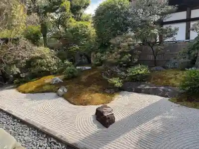 大心院の{uncategorized: "未分類", other: "その他", undefined: "問題あり", building: "その他建物", grave: "お墓", sacred_gate: "鳥居", guardian: "狛犬", statue: "像", buddha: "仏像", history: "歴史", nature: "自然", garden: "庭園", animal: "動物", pagoda: "塔", temizu: "手水舎", mountain_gate: "山門・神門", sanctuary: "本殿・本堂", subordinate: "末社・摂社", art: "芸術", scenery: "景色", jizo: "地蔵", ema: "絵馬", goshuin: "御朱印", omikuji: "おみくじ", items: "授与品その他", amulet: "お守り", goshuincho: "御朱印帳", eats: "食事", festival: "お祭り", votive_dance: "神楽", shichigosan: "七五三参", wedding: "結婚式", experience: "体験その他", initially: "初詣", around: "周辺", anti_infection: "感染症対策"}