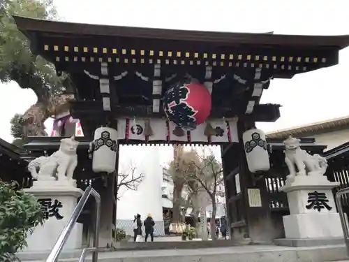 櫛田神社の山門・神門