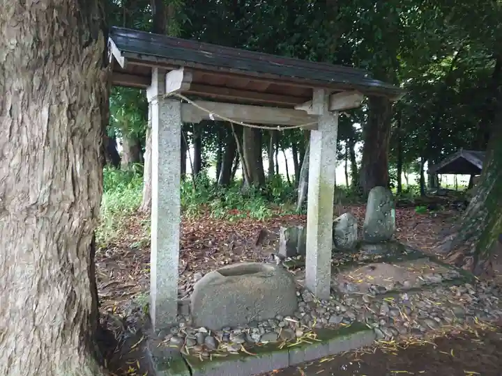 宇氣比神社の手水舎