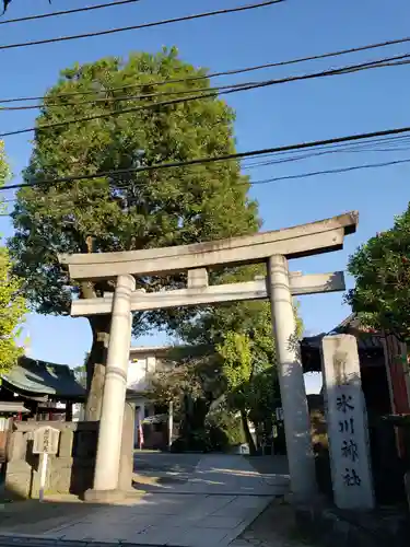 麻布氷川神社の鳥居