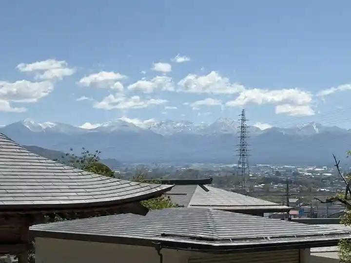 諏訪大社上社前宮(長野県)