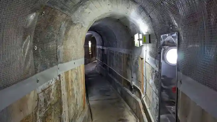 岩戸観音堂の本殿・本堂