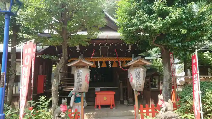 花園稲荷神社の本殿・本堂