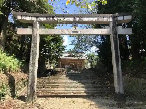 串間神社の鳥居