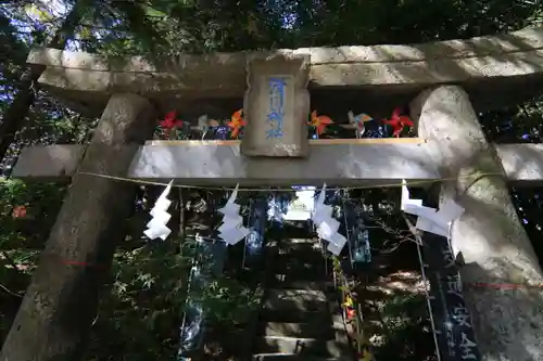 滑川神社 - 仕事と子どもの守り神の鳥居