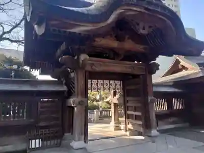 宇都宮二荒山神社の山門・神門
