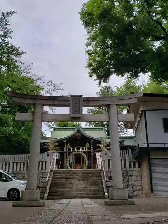 多田神社の鳥居