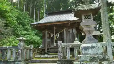 八龍神社の本殿・本堂