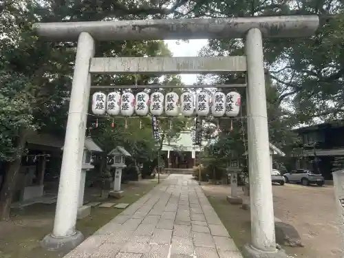 三篠神社の{uncategorized: "未分類", other: "その他", undefined: "問題あり", building: "その他建物", grave: "お墓", sacred_gate: "鳥居", guardian: "狛犬", statue: "像", buddha: "仏像", history: "歴史", nature: "自然", garden: "庭園", animal: "動物", pagoda: "塔", temizu: "手水舎", mountain_gate: "山門・神門", sanctuary: "本殿・本堂", subordinate: "末社・摂社", art: "芸術", scenery: "景色", jizo: "地蔵", ema: "絵馬", goshuin: "御朱印", omikuji: "おみくじ", items: "授与品その他", amulet: "お守り", goshuincho: "御朱印帳", eats: "食事", festival: "お祭り", votive_dance: "神楽", shichigosan: "七五三参", wedding: "結婚式", experience: "体験その他", initially: "初詣", around: "周辺", anti_infection: "感染症対策"}