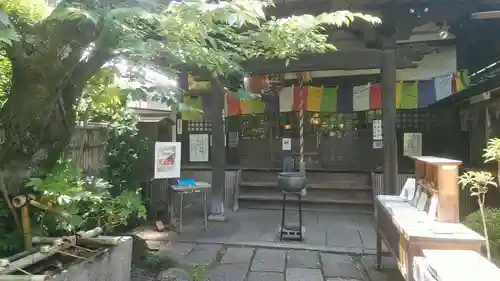 長建寺の本殿・本堂