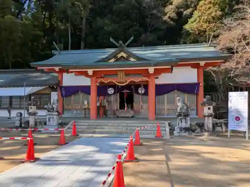 有間神社の{uncategorized: "未分類", other: "その他", undefined: "問題あり", building: "その他建物", grave: "お墓", sacred_gate: "鳥居", guardian: "狛犬", statue: "像", buddha: "仏像", history: "歴史", nature: "自然", garden: "庭園", animal: "動物", pagoda: "塔", temizu: "手水舎", mountain_gate: "山門・神門", sanctuary: "本殿・本堂", subordinate: "末社・摂社", art: "芸術", scenery: "景色", jizo: "地蔵", ema: "絵馬", goshuin: "御朱印", omikuji: "おみくじ", items: "授与品その他", amulet: "お守り", goshuincho: "御朱印帳", eats: "食事", festival: "お祭り", votive_dance: "神楽", shichigosan: "七五三参", wedding: "結婚式", experience: "体験その他", initially: "初詣", around: "周辺", anti_infection: "感染症対策"}