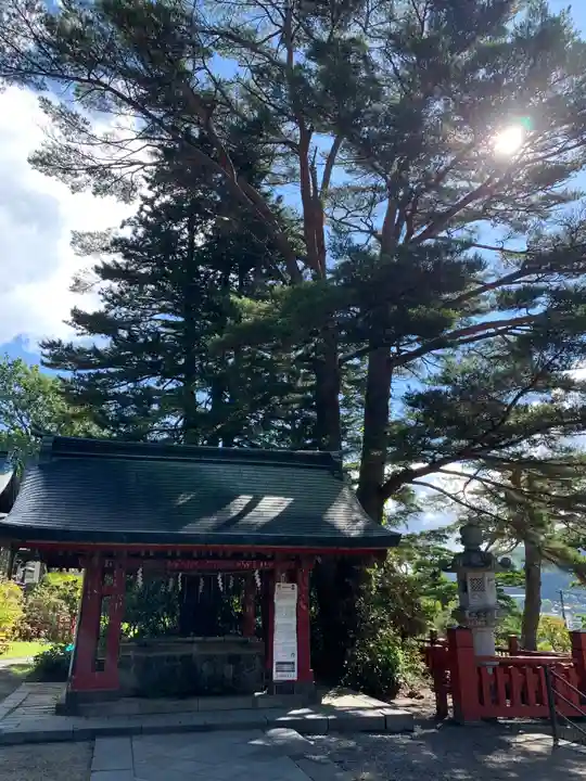 日光二荒山神社中宮祠の手水舎