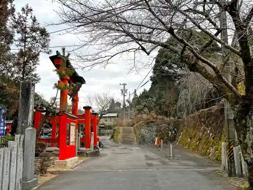 敢國神社の鳥居