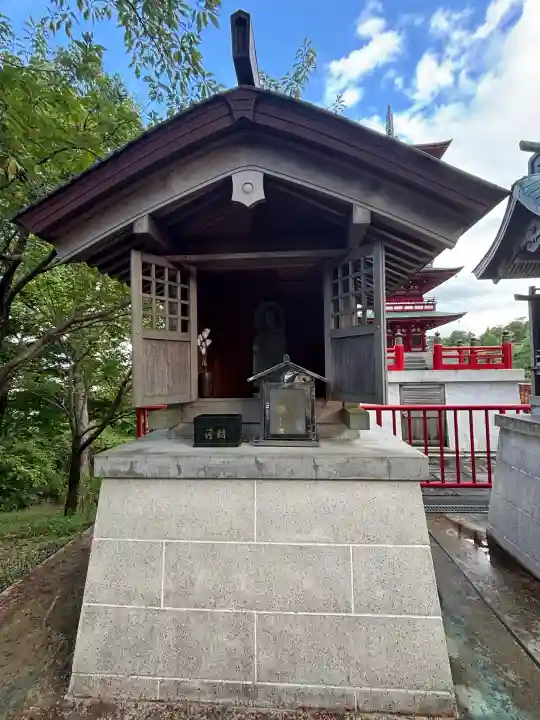 倶利迦羅不動寺山頂本堂(石川県)