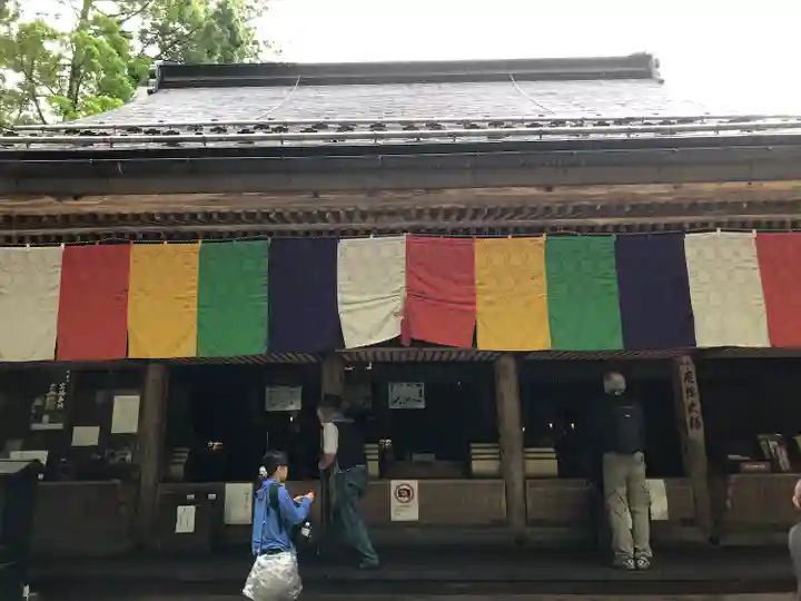高野山金剛峯寺奥の院(和歌山県)