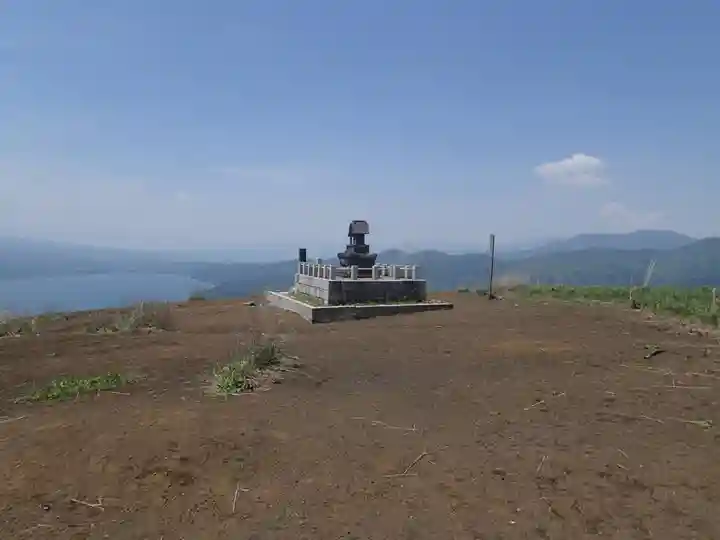諏訪神社奥宮の本殿・本堂