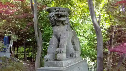 平岸天満宮・太平山三吉神社の狛犬