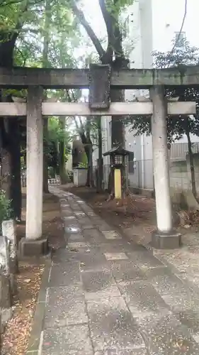 荻窪白山神社の鳥居