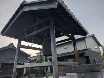 専福寺の{uncategorized: "未分類", other: "その他", undefined: "問題あり", building: "その他建物", grave: "お墓", sacred_gate: "鳥居", guardian: "狛犬", statue: "像", buddha: "仏像", history: "歴史", nature: "自然", garden: "庭園", animal: "動物", pagoda: "塔", temizu: "手水舎", mountain_gate: "山門・神門", sanctuary: "本殿・本堂", subordinate: "末社・摂社", art: "芸術", scenery: "景色", jizo: "地蔵", ema: "絵馬", goshuin: "御朱印", omikuji: "おみくじ", items: "授与品その他", amulet: "お守り", goshuincho: "御朱印帳", eats: "食事", festival: "お祭り", votive_dance: "神楽", shichigosan: "七五三参", wedding: "結婚式", experience: "体験その他", initially: "初詣", around: "周辺", anti_infection: "感染症対策"}
