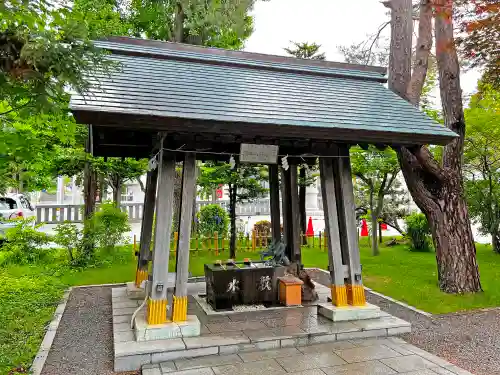 西野神社の手水