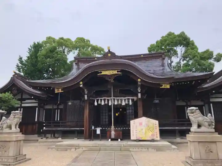 荒井神社の本殿・本堂