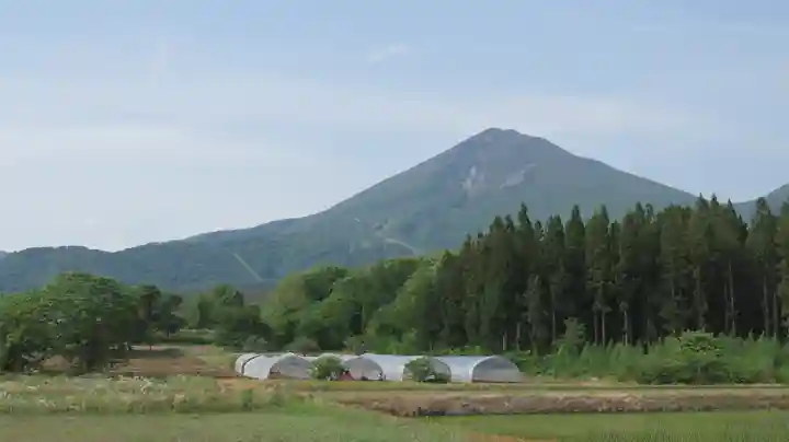 土津神社|こどもと出世の神さまの景色