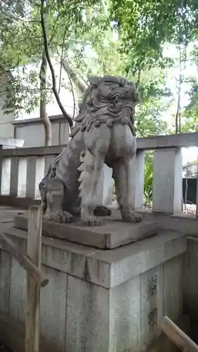 渋谷氷川神社の狛犬