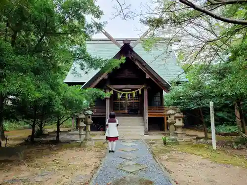 城山神社の本殿