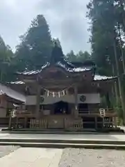 御岩神社の本殿