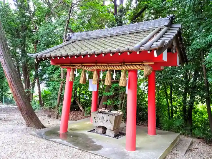 八幡社(高鴨八幡宮)の手水舎