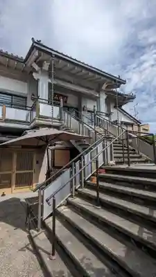 妙蓮寺の本殿・本堂