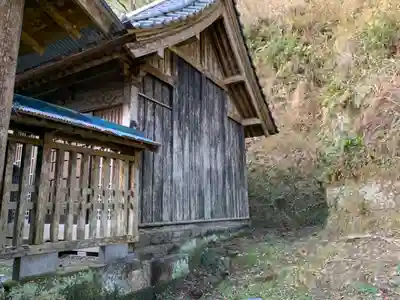 諏訪神社の本殿・本堂