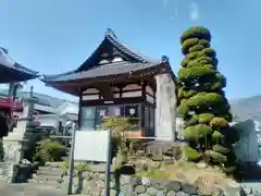 行善寺の末社