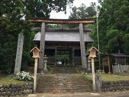 鳥海山大物忌神社蕨岡口ノ宮の鳥居