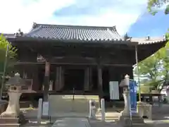 斑鳩寺の本殿