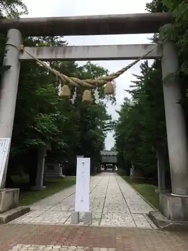 帯廣神社の鳥居