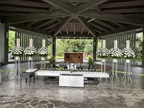 千鳥ヶ淵戦没者墓苑(東京都)