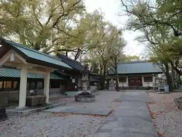 六所社(下飯田)の本殿・本堂