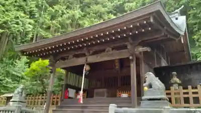 鎮神社(長野県)