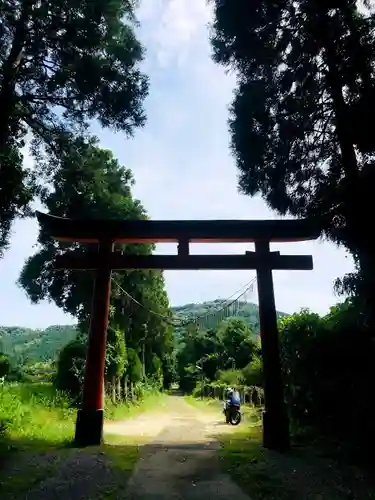 高屋神社の鳥居