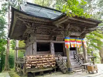 中尊寺の本殿・本堂