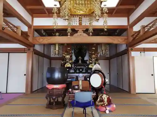 麟慶寺の本殿・本堂